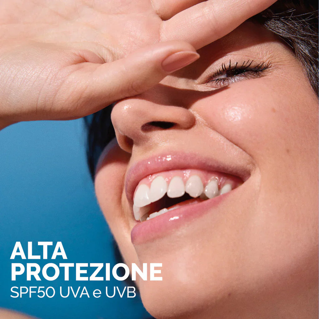 FACE THE SUN ACIDO IALURONICO Crema viso SPF50 con attivi antiage e idratanti